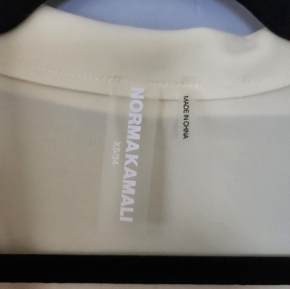 NWT Norma Kamali Oversized Boyfriend Style V Neck Bodysuit Butter XS - Picture 4 of 11